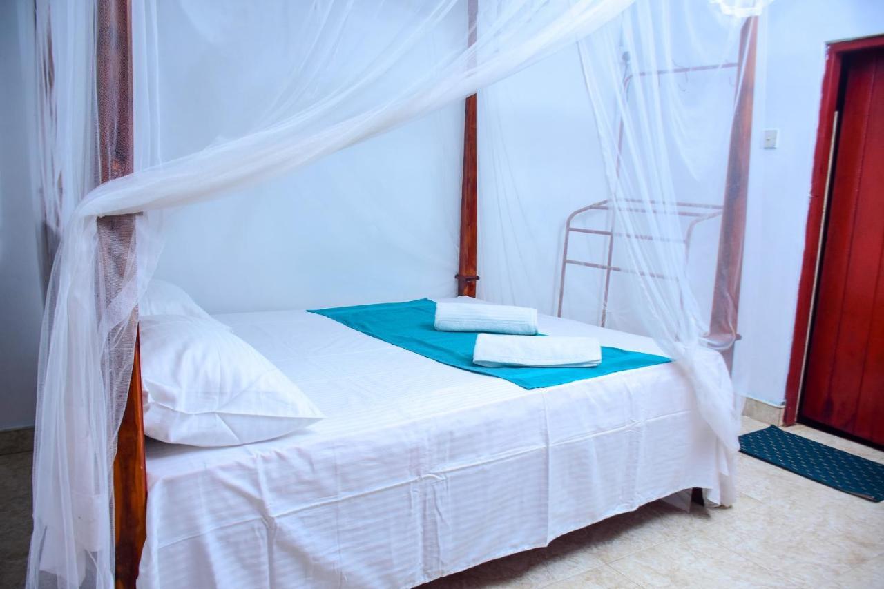 Relax Guest House Дамбула Екстериор снимка