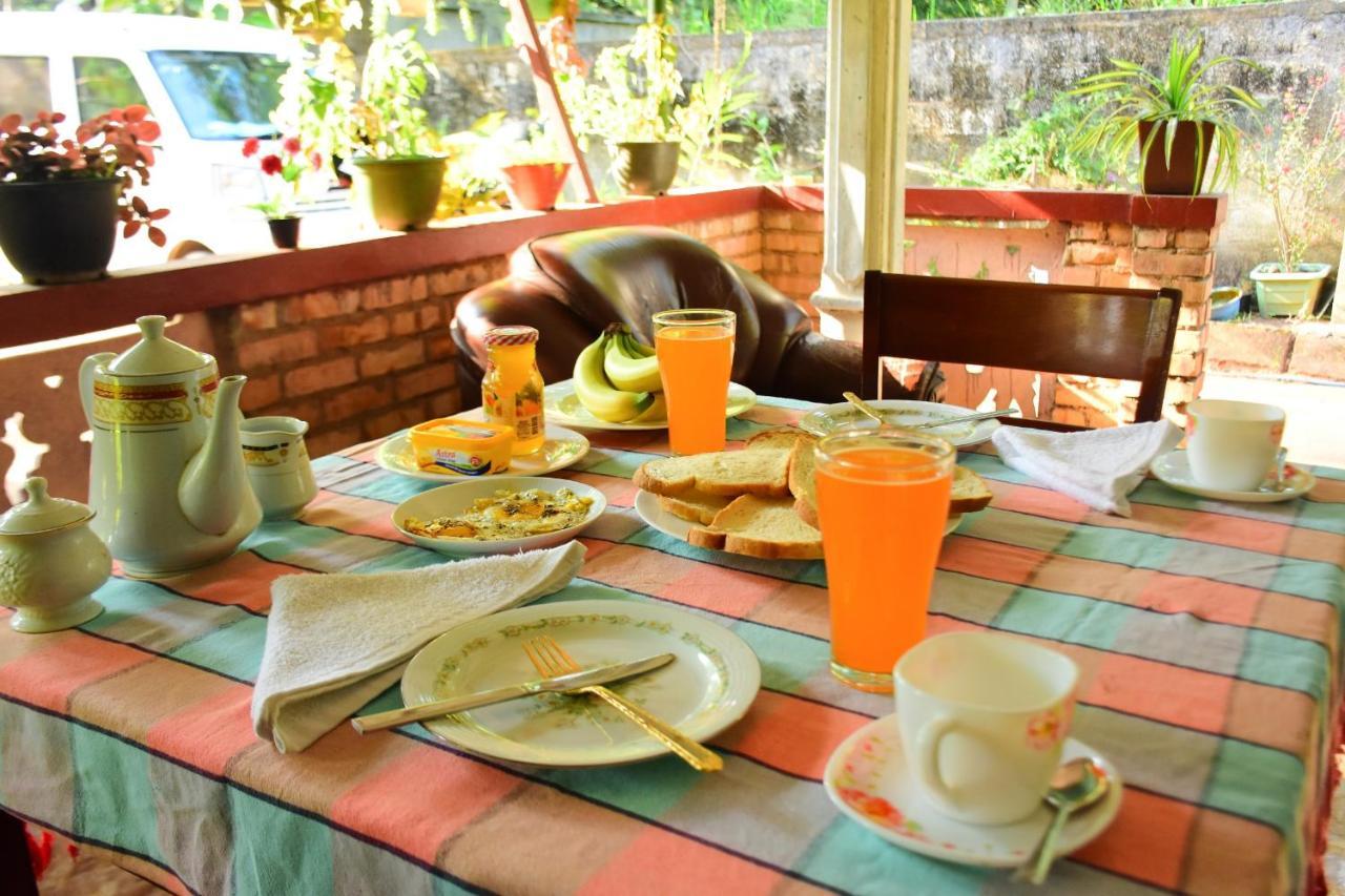 Relax Guest House Дамбула Екстериор снимка