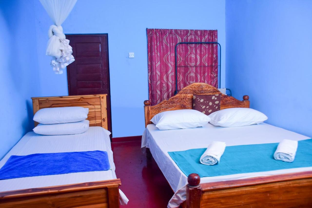 Relax Guest House Дамбула Екстериор снимка